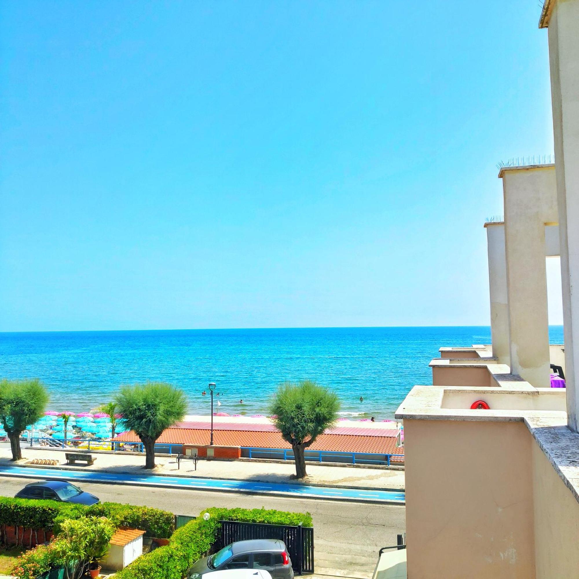 Piccolo Hotel Terracina Zewnętrze zdjęcie