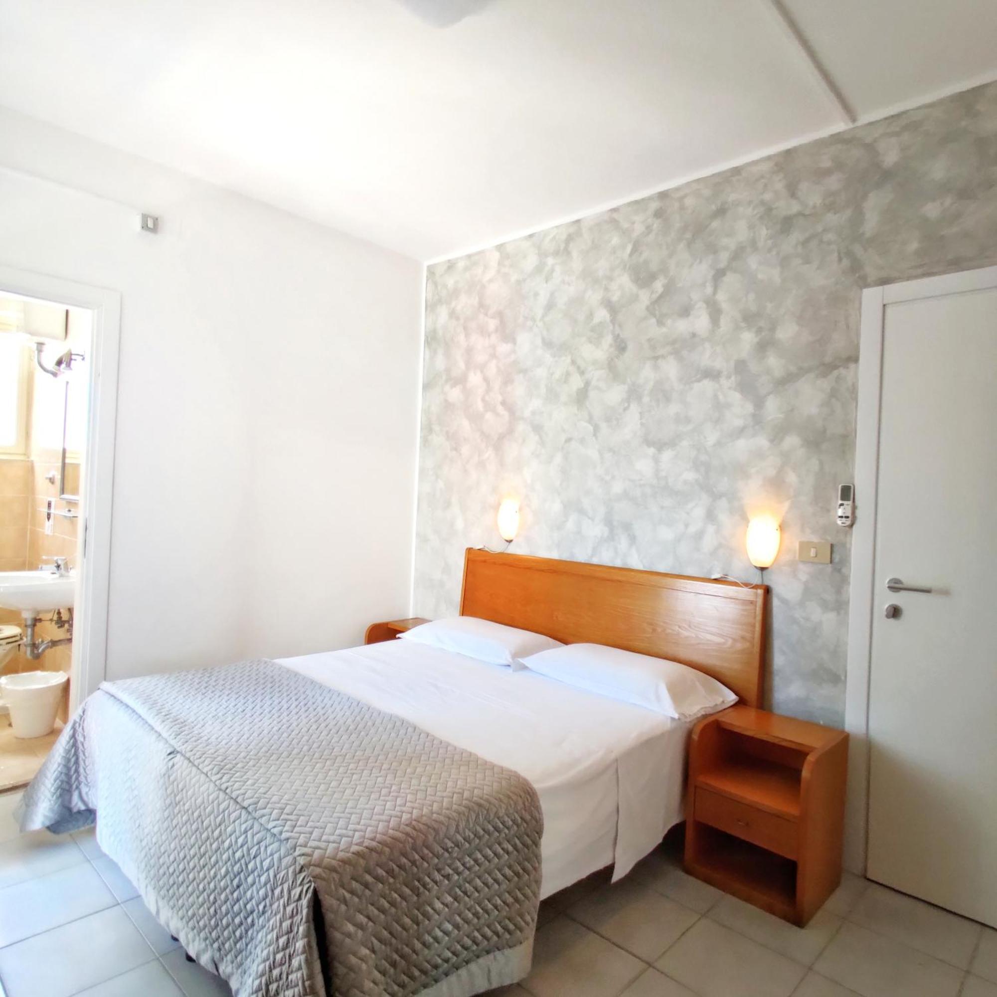 Piccolo Hotel Terracina Zewnętrze zdjęcie