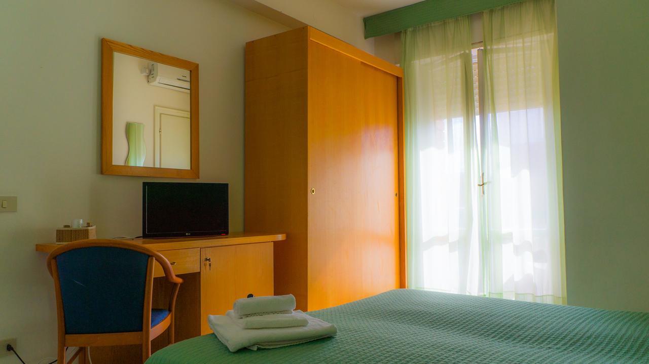 Piccolo Hotel Terracina Zewnętrze zdjęcie